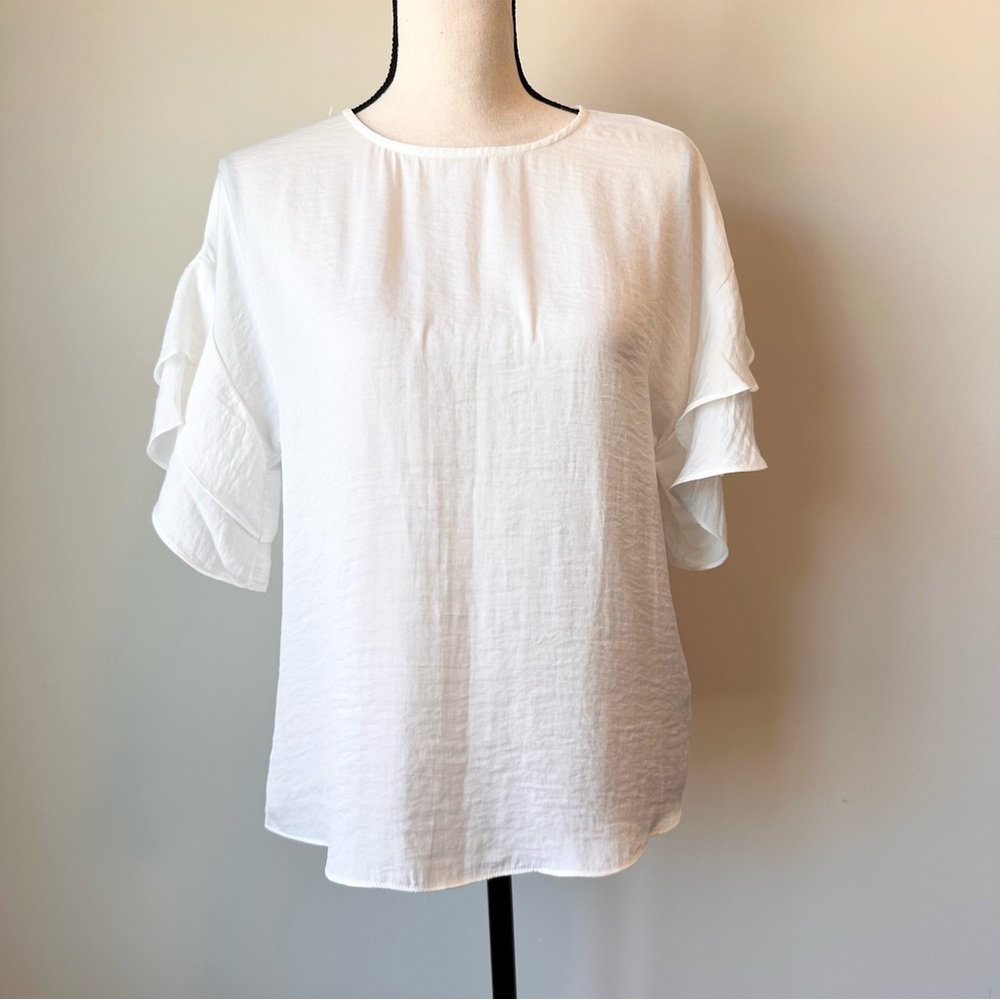 Naked Zebra | White Flutter Sleeve Top